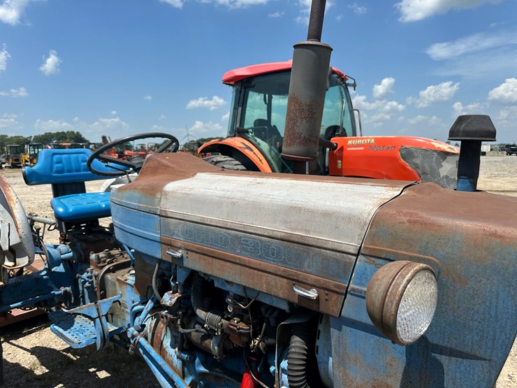 ford-3000-image-25