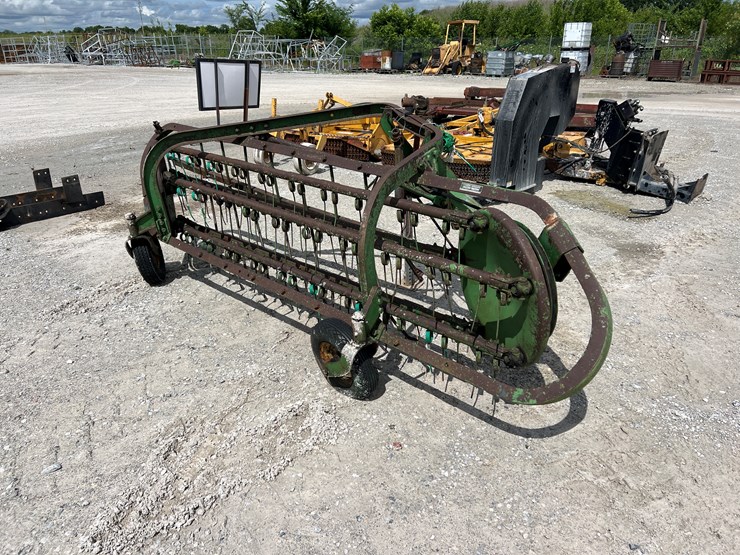 john-deere-350-image-2