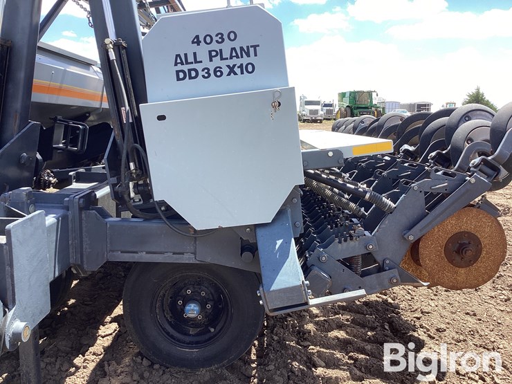 crust-buster-4030-image-13