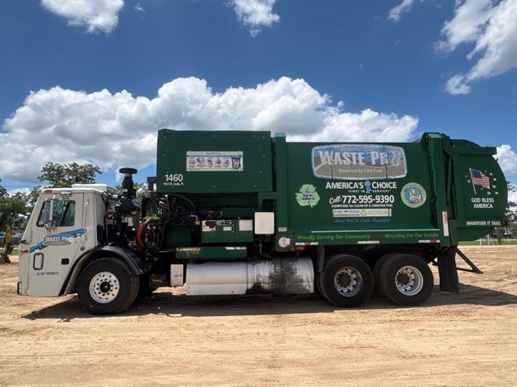 2015-mack-leu633-image-1