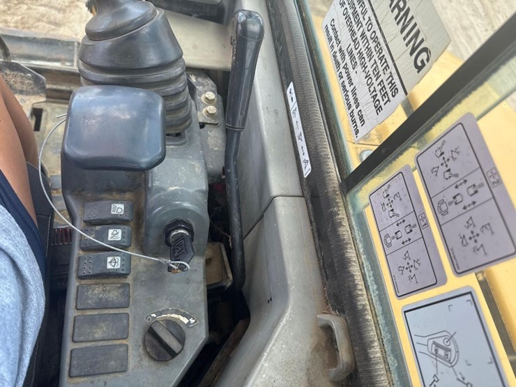 caterpillar-304e-cr-image-32