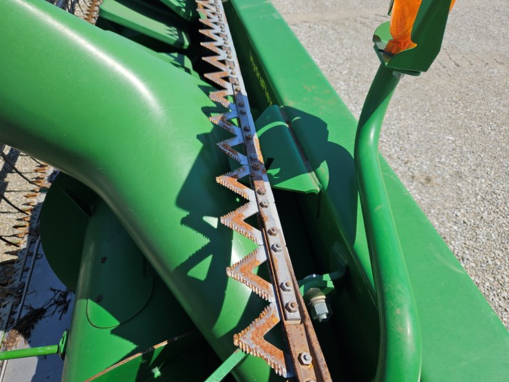 2012-john-deere-625f-image-5