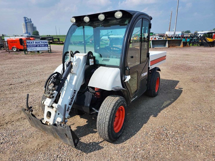 2003-bobcat-tool-cat-image-1