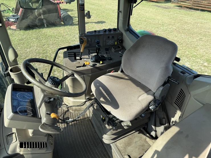 2018-john-deere-6120m-image-10