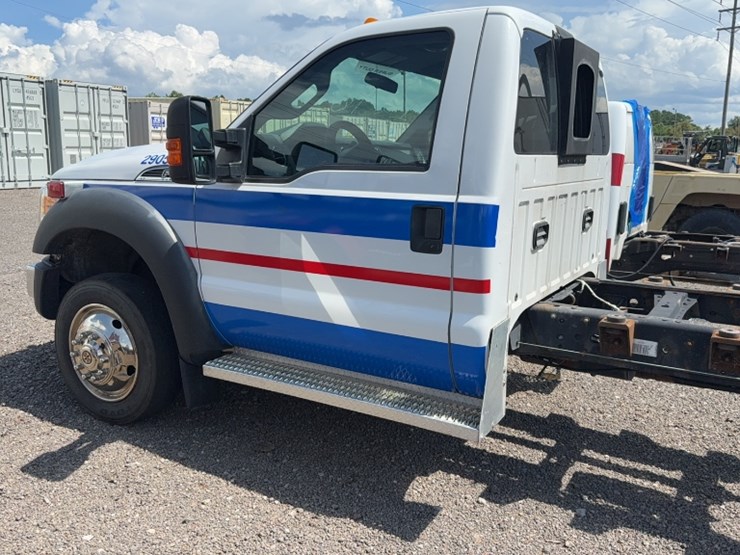 2013-ford-f450-image-12