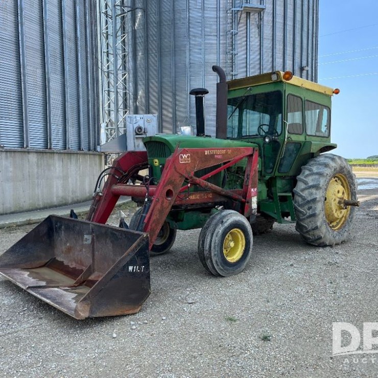JOHN DEERE 4620