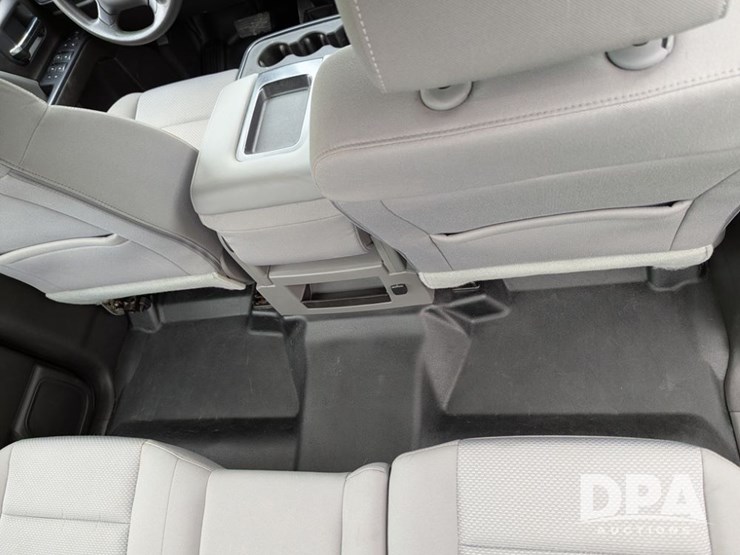 2016-gmc-sierra-pickup-(lt1366)-image-39