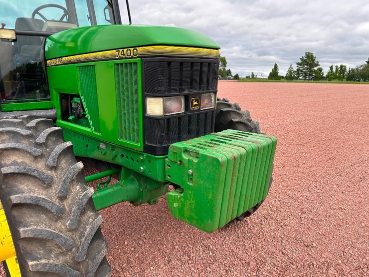 1996-john-deere-7400-image-31