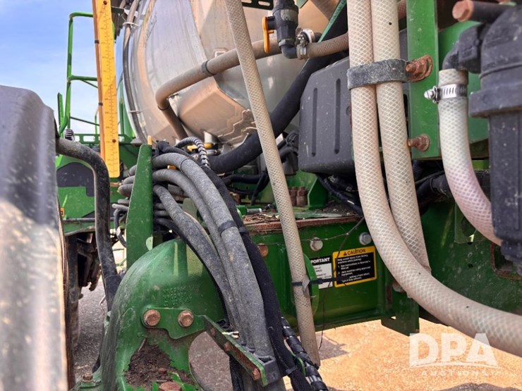 2017-john-deere-r4045-image-59