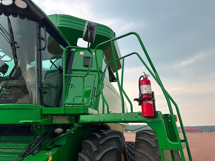 2007-john-deere-9860-sts-image-28