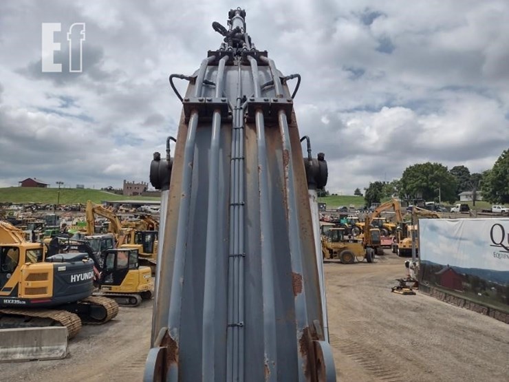deere-210g-lc-image-49