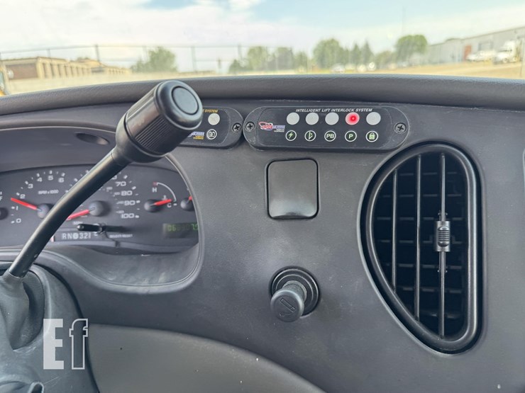 2007-ford-e350-image-26
