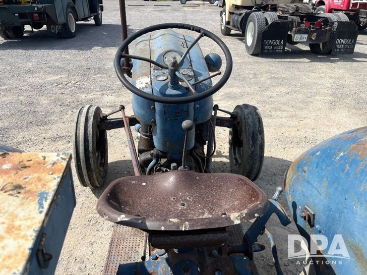 ford-600-image-31