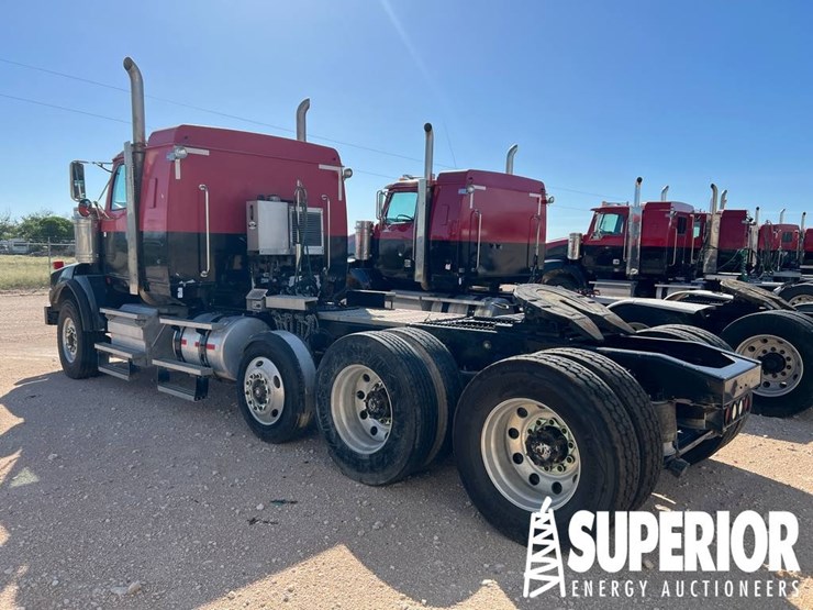 2013-western-star-4900-image-2