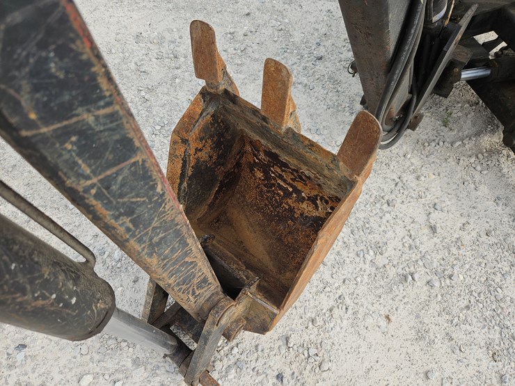 #201972-•-kelley-backhoe-attachment-image-2