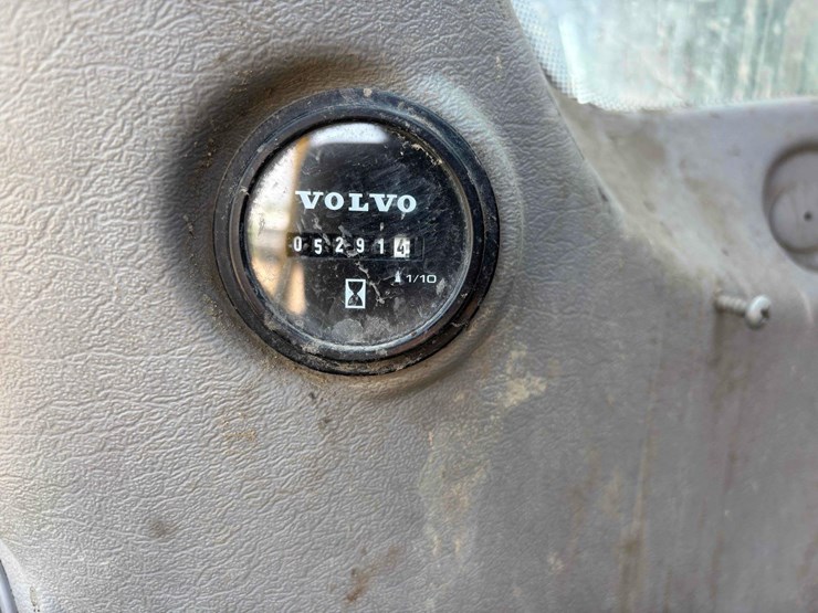 2012-volvo-ec250dl-image-18