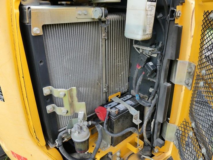 2018-deere-30g-image-7