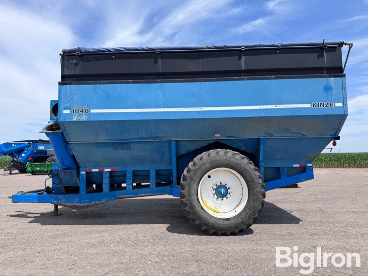 kinze-1040-image-8