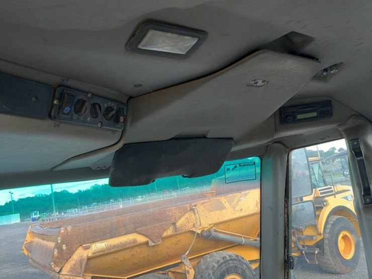 deere-250d-image-20