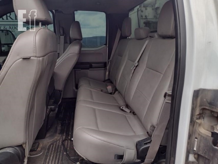 2019-ford-f550-image-16