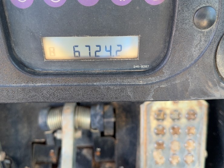 caterpillar-953c-image-18