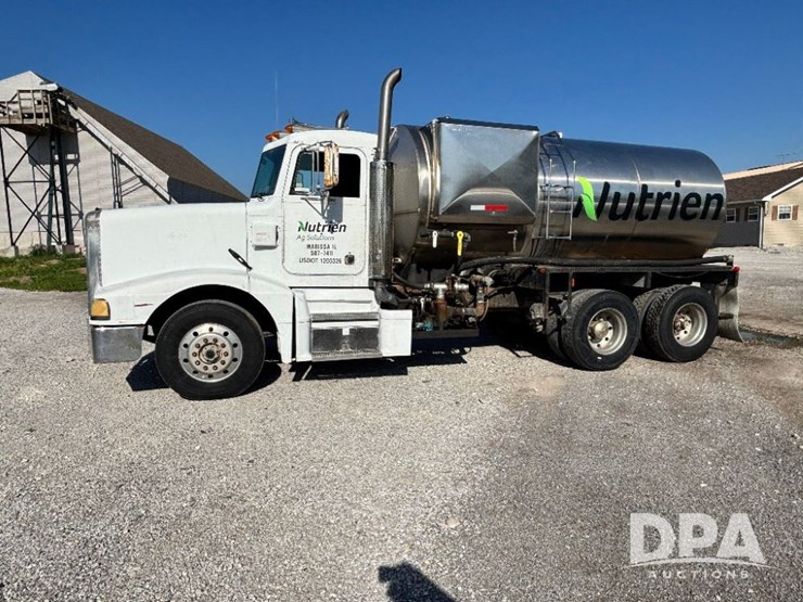 1987-peterbilt-377-image-15