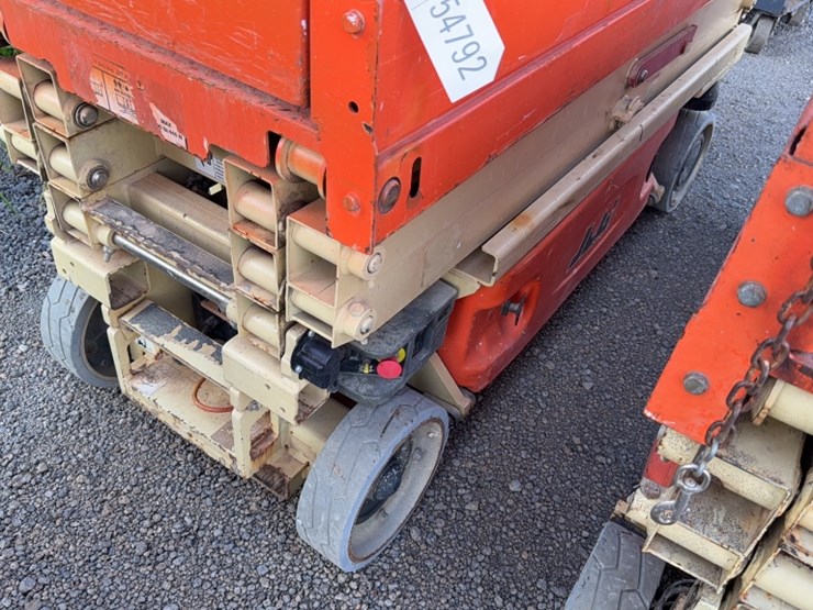 jlg-1930es-image-8