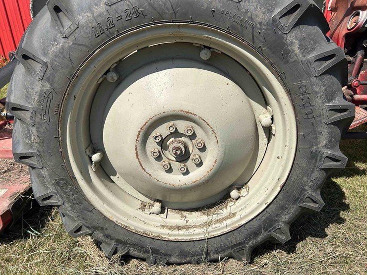 ford-8n-image-11