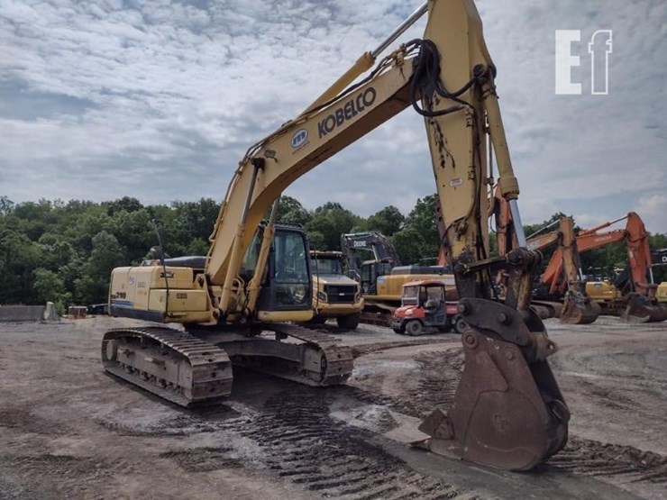 2011-kobelco-sk210-image-53