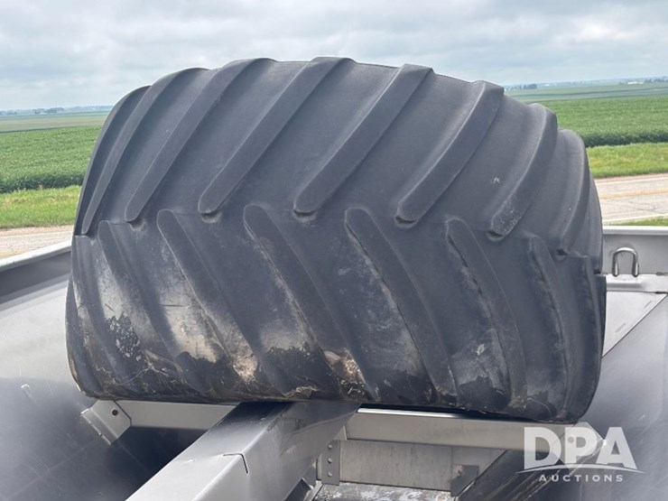 2015-case-ih-titan-3540-image-61