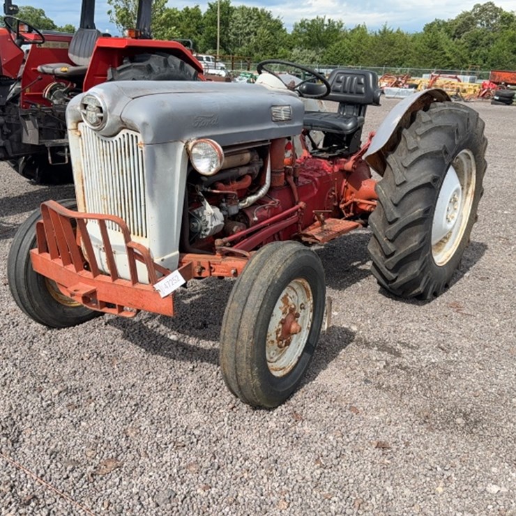 FORD TRACTOR