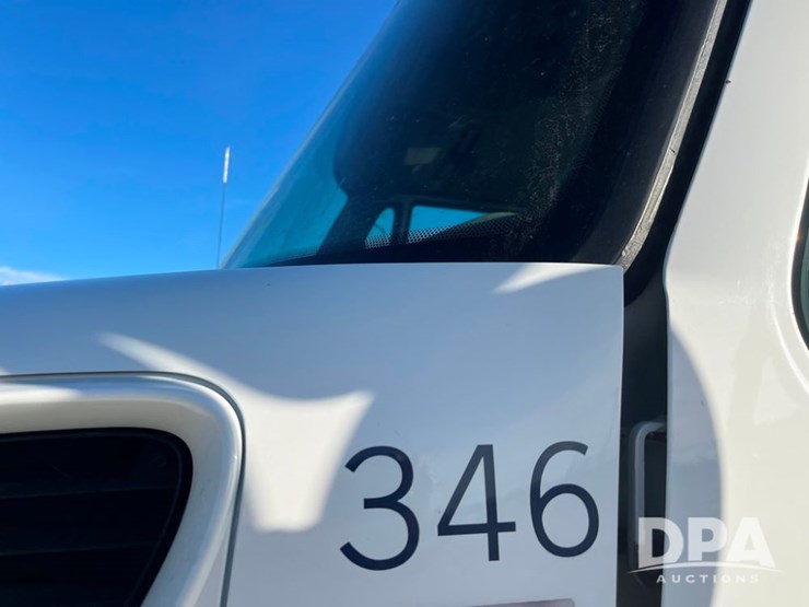 2007-international-durastar-4300-image-31