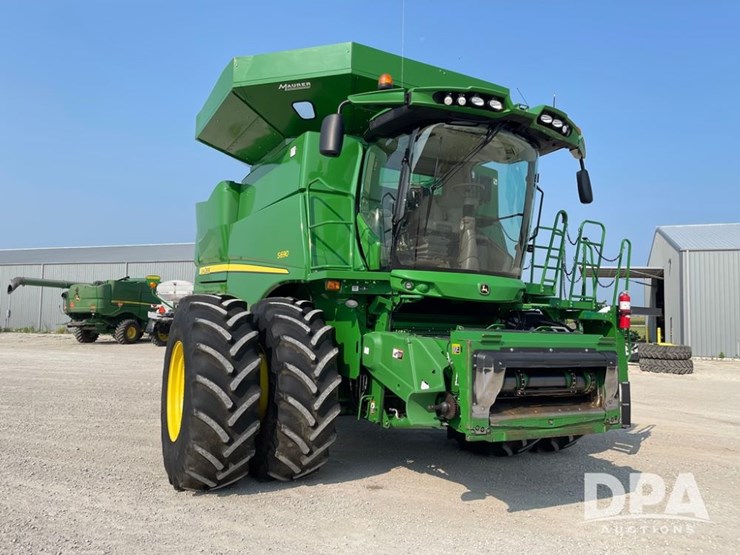 2016-john-deere-s690-image-31