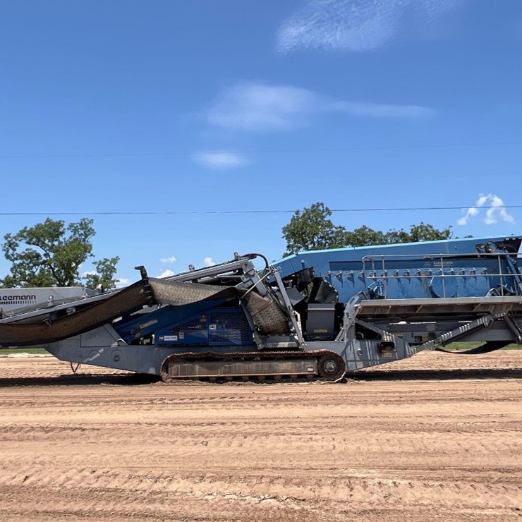2016 KLEEMAN MS192 MOBILE SCREEN