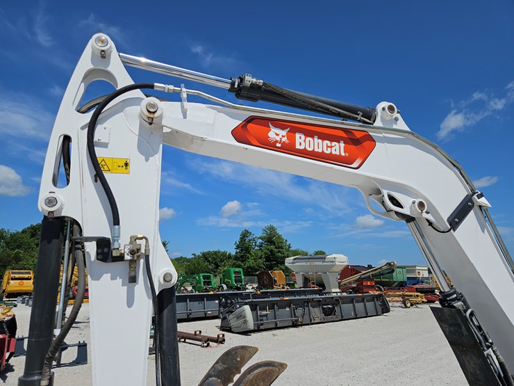 2021-bobcat-e88-image-3