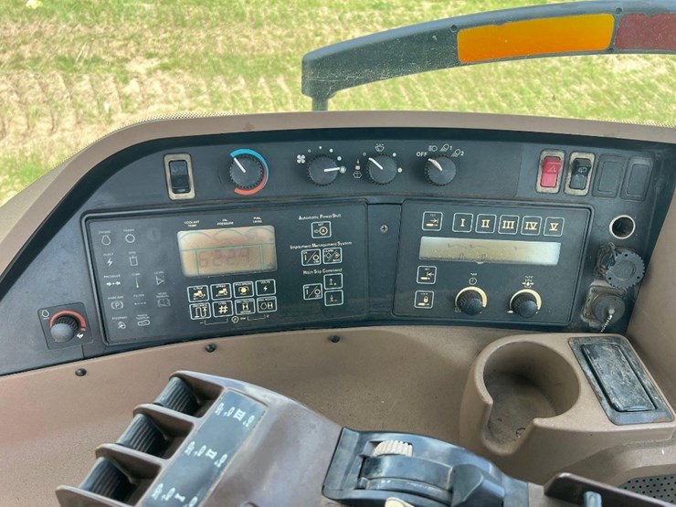 john-deere-8410t-image-27