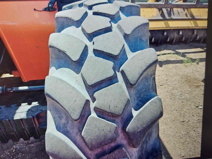 2013-jlg-telehandler-image-5