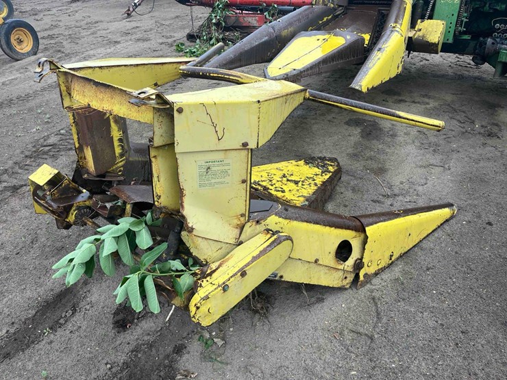 john-deere-3960-image-25