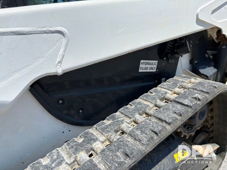 2021-bobcat-t62-image-21