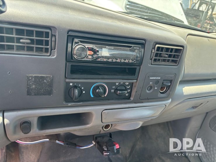 2003-ford-f450-image-41