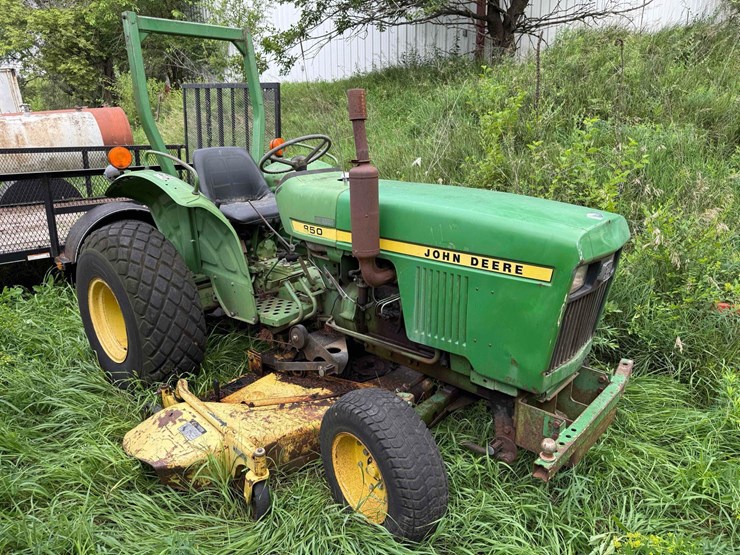 john-deere-850-image-1
