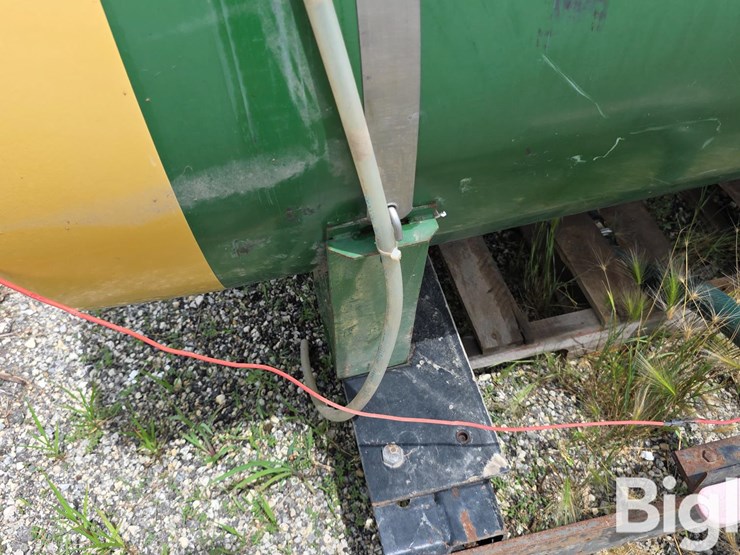 300-gallon-front-mount-tank-image-11