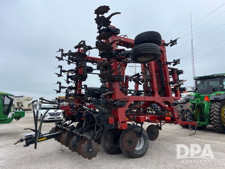 2016-caseih-940-nh3-tool-bar-(jn2532,-unit-561)-image-6