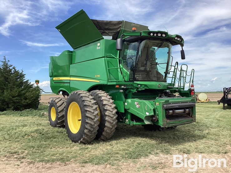 2019-john-deere-s770-image-3