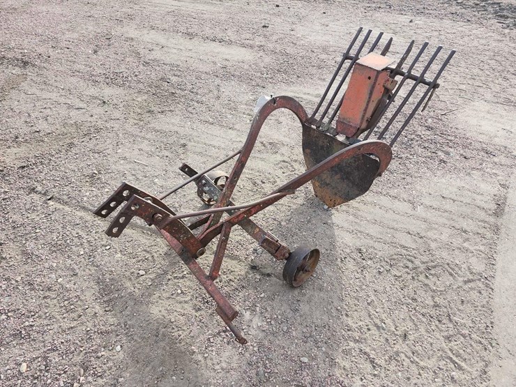 potato-plow-image-1