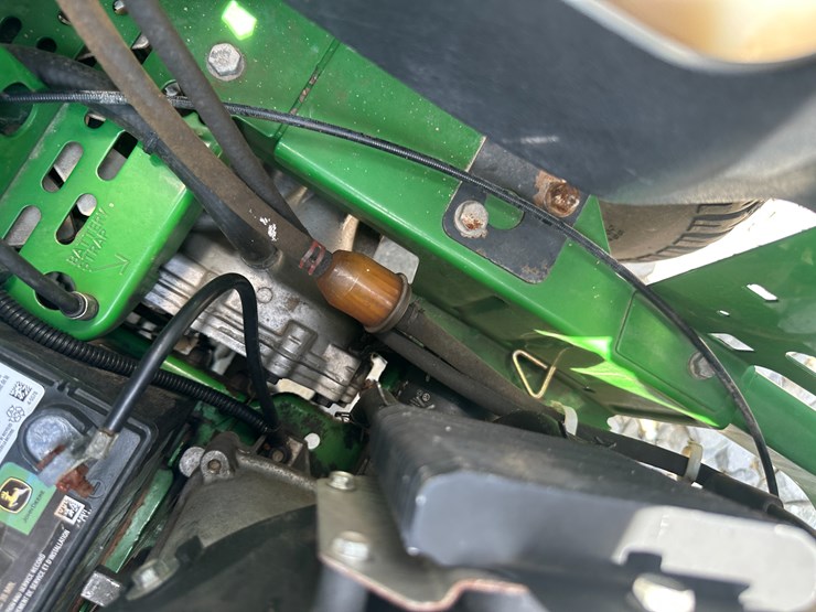 john-deere-z445-image-24