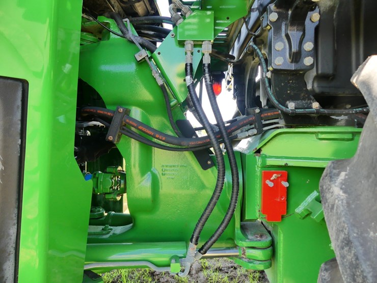 2019-john-deere-9370r-image-10