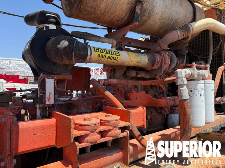 2009-caterpillar-c15-image-10