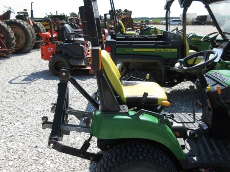 2008-john-deere-2305-image-7
