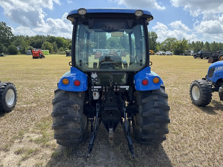 new-holland-boomer-47-image-6